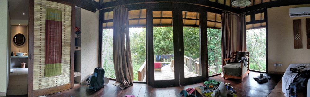 Pano Nusa Bay Menjangan room